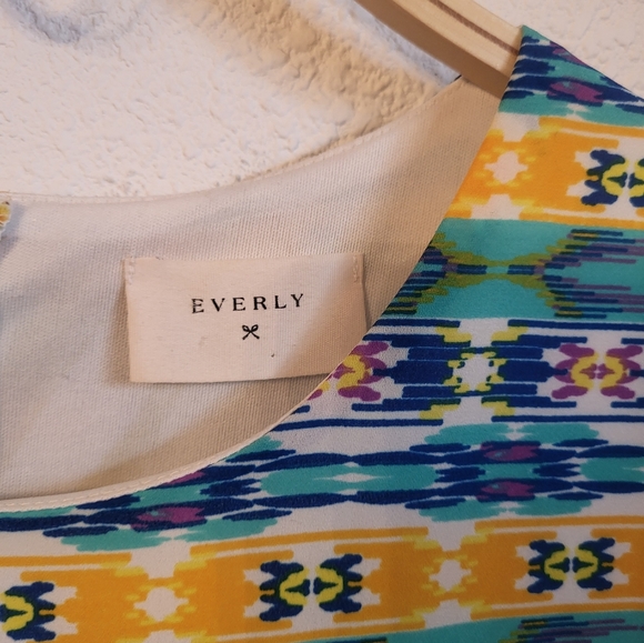 Everly shell linning shift dress size Medium - Picture 5 of 7